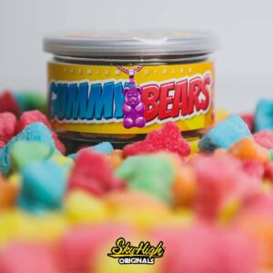 Skyhigh Strawberry Gummy Bear Edible