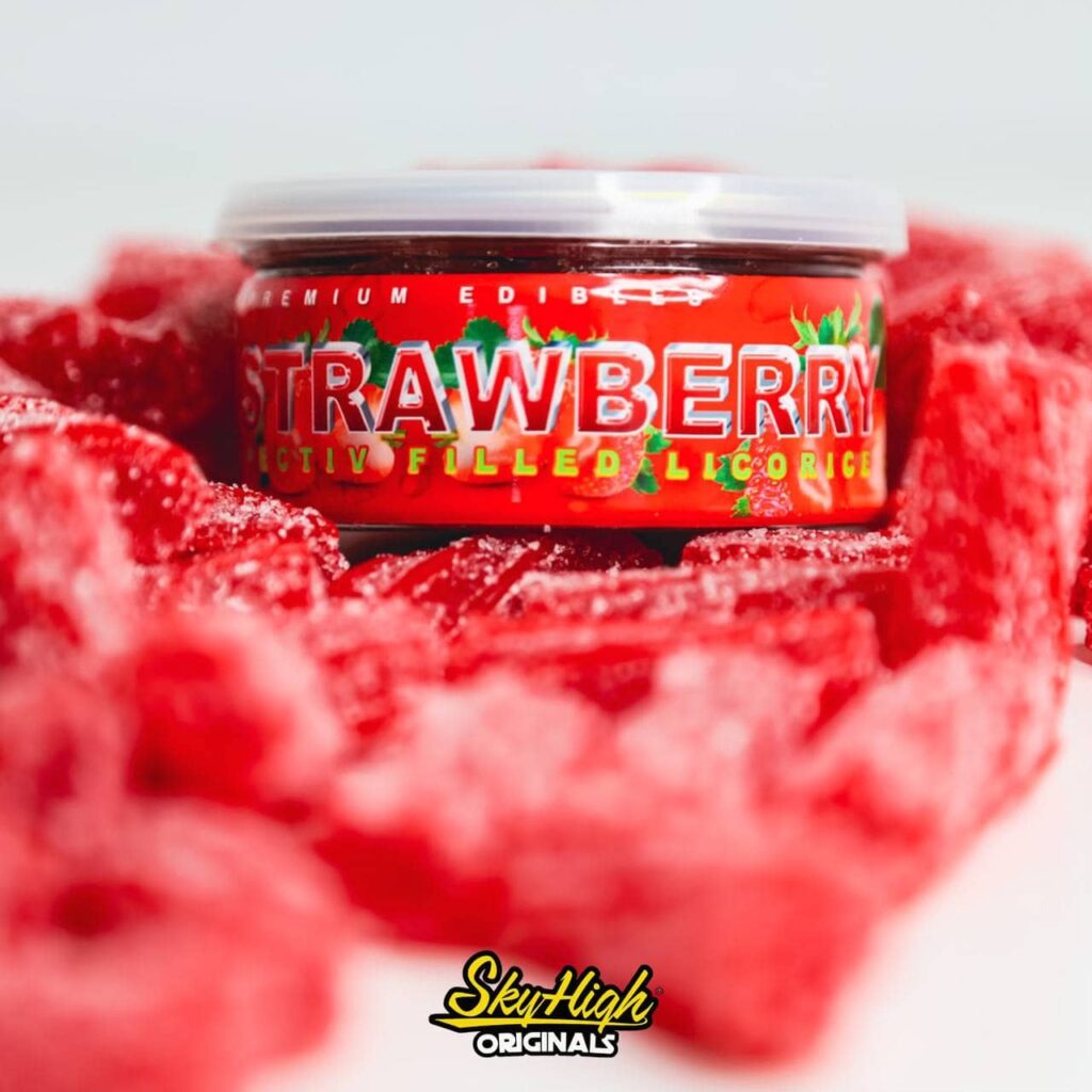 Skyhigh Strawberry Edible